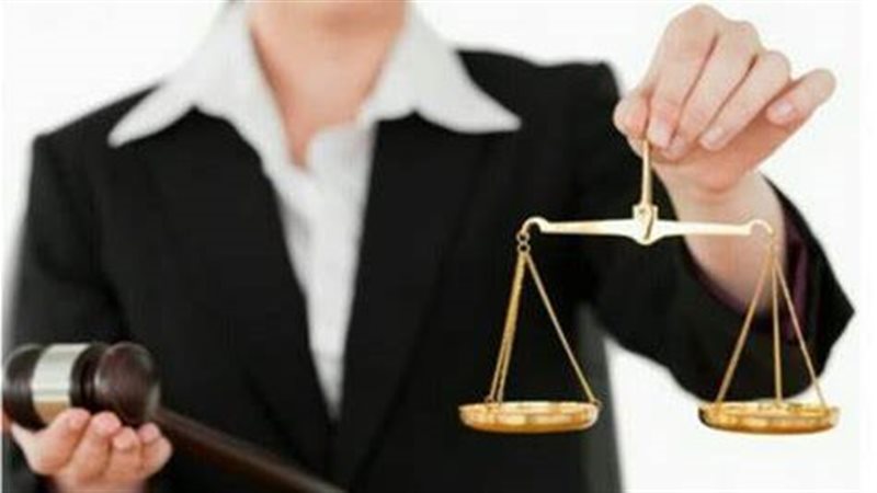 تولي المرأة منصباً