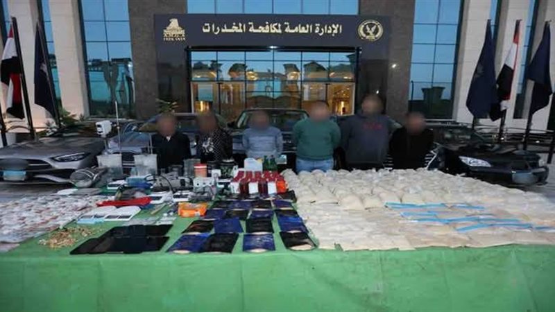 عصابة الحشيش الصطناعي