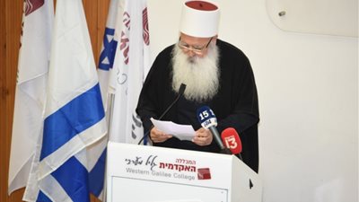 الشيخ موفق طريف: «مجزرة الدروز في سوريا إنذار لإسرائيل»