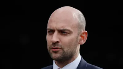 تخالف القانون الإنساني.. باريس تُدين بشدة خطة إسرائيل لاحتلال غزة