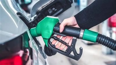 مصطفى بكري يعلق على مشكلة البنزين المغشوش: 