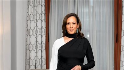 بعد خسارتها الانتخابات الأمريكية.. كامالا هاريس تظهر لأول مرة في حفل ميت جالا