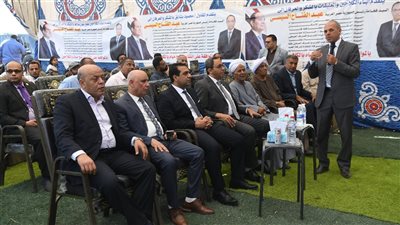 لخدمة 140 ألف مواطن.. محافظ قنا يضع حجر الأساس لمحطة مياه الكلاحين (صور)