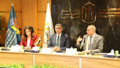  لتنفيذ المشروعات التنموية.. محافظ الجيزة يلتقي رئيس صندوق التنمية الحضرية