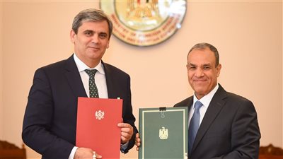 وزير الخارجية يبحث مع نظيره من الجبل الأسود زيادة التبادل التجاري 