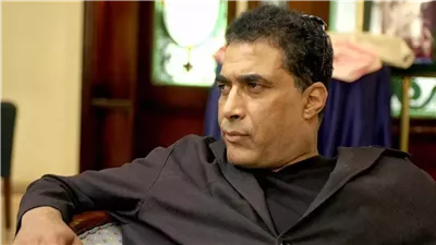 محمد عشوب: أحمد زكي أتقدم لـ وردة وهرب يوم الشبكة (فيديو)  