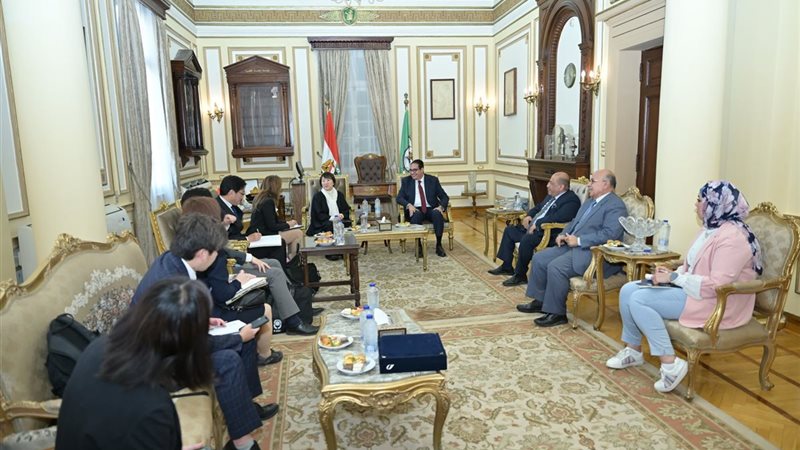رئيس جامعة القاهرة