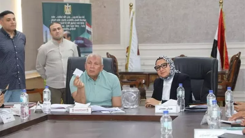 محافظ الوادي الجديد
