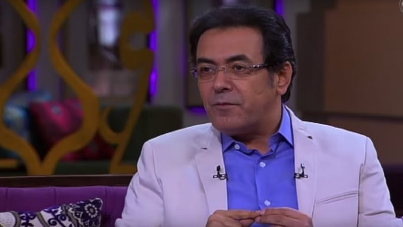 الإعلامي خيري رمضان