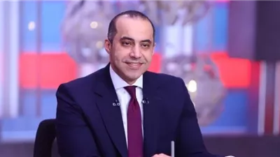 المستشار محمود فوزي: الحكومة تؤمن بأن التعليم هو حجر الأساس لبناء الانسان