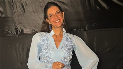 قبل افتتاح المتحف الكبير بساعات..فرح الديباني تعلن تغيبها عن حفل الافتتاح