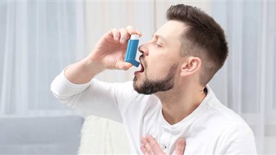 في اليوم العالمي.. الصحة توضح أعراض وأضرار مرض الربو
