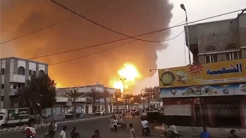 غارات على صنعاء