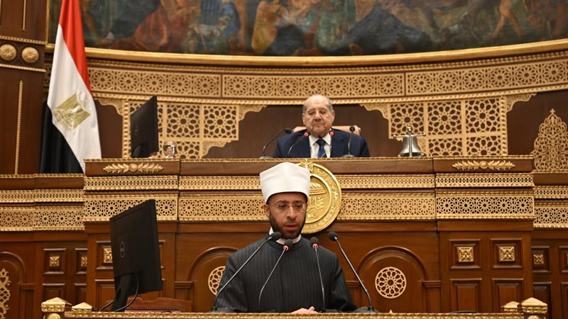وزير الأوقاف بمجلس