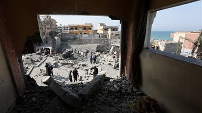 الطيران الاسرائيلي يطلق النار بكثافة في وسط مدينة رفح 