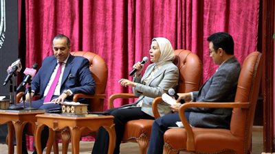 الهلال الأحمر المصري يشارك في النسخة الرابعة من منتدى «اسمع واتكلم»