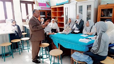 جولة ميدانية لمتابعة مدارس شرق وغرب الفيوم وضرورة تفعيل الأنشطة بالمدارس |صور