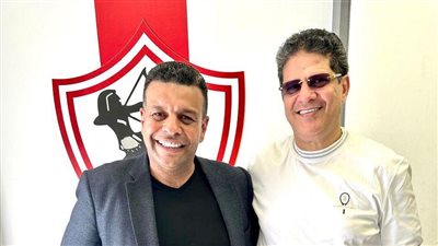 أيمن الرمادي يصل نادي الزمالك ويجتمع بـ لبيب قبل قيادة المران الأول