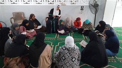 انعقاد المقارئ القرآنية للسيدات المتقنات في حفظ القرآن الكريم بالفيوم |صور