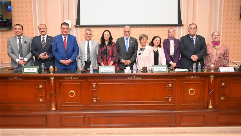 اجتماع لجنة التضامن