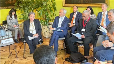 «البيئة»: الانتقال العادل يتيح فرصة لتطوير المجتمعات منخفضة الانبعاثات 