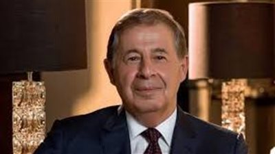 رشيد محمد رشيد: ترامب يجهد اقتصاد العالم بطوارئ الرسوم