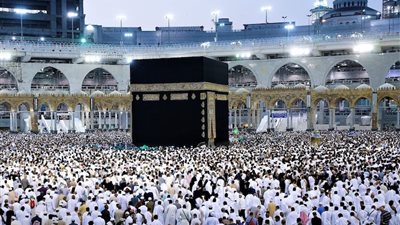 حجة الوداع.. لماذا أدى النبي فريضة الحج مرة واحدة واعتمر 4 مرات؟ 