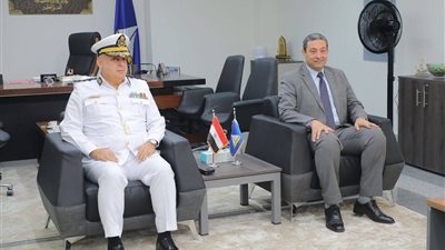 محافظ دمياط يستقبل مدير الأمن لبدء احتفالات العيد القومي للمحافظة