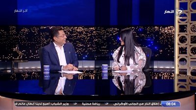 حوار طريف بين خالد أبو بكر وراغدة شلهوب عن عمليات التجميل 