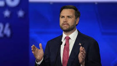 نائب الرئيس الأمريكي: الاستخبارات الأمريكية دفعت واشنطن إلى التحرك ضد إيران