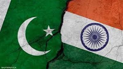 القوات الباكستانية تشن هجمات على امتداد الحدود الغربية مع الهند