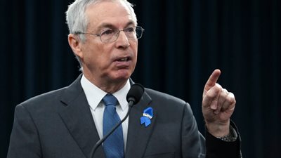 السفير الإسرائيلي السابق لدى واشنطن: «نتنياهو لن يدفع ثمن التطبيع مع السعودية»