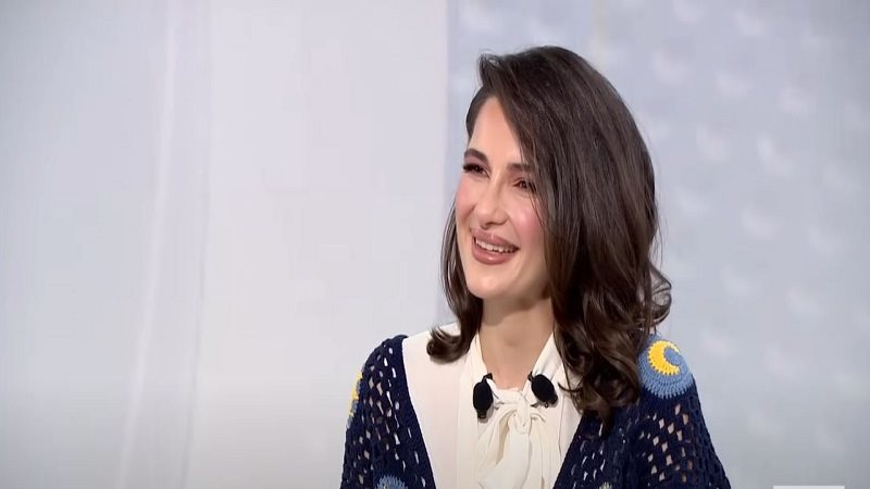 شام الذهبي ابنة