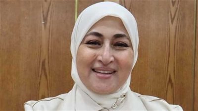 عميدة إعلام القاهرة تحذر من مخاطر انتشار المعلومات المغلوطة عبر وسائل التواصل