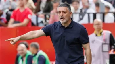 ماركا الإسبانية: مدرب إشبيلية على طاولة الأهلى لخلافة كولر 