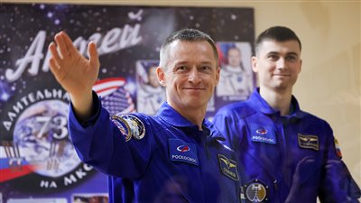 رواد فضاء «روسكوسموس» يهنئون الروس بيوم النصر من المحطة الدولية