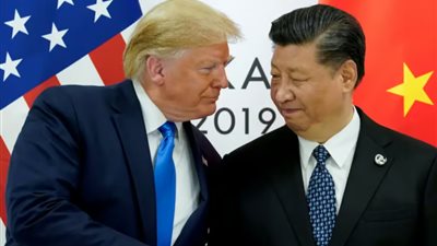 ترامب يطرح فكرة خفض الرسوم الجمركية على الصين إلى 80% 