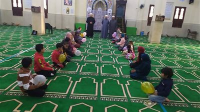 لقاء الأطفال بمسجد الصفا ببئر العبد يؤكد على احترام الكبير وتوقيره
