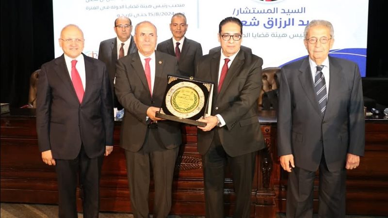 المستشار عبد الرزاق