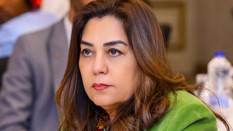 الدكتورة منال عوض