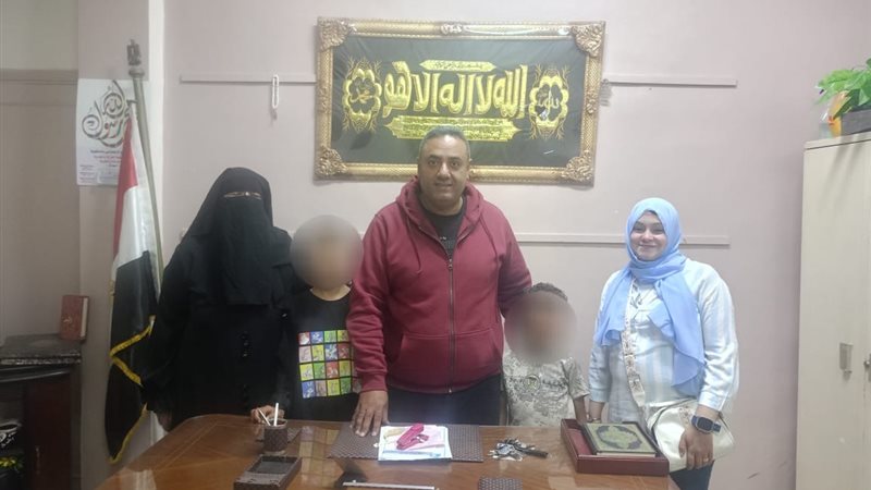 الطفلين فى دور الرعاية