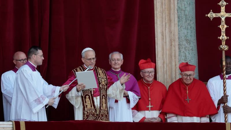 البابا ليو الرابع