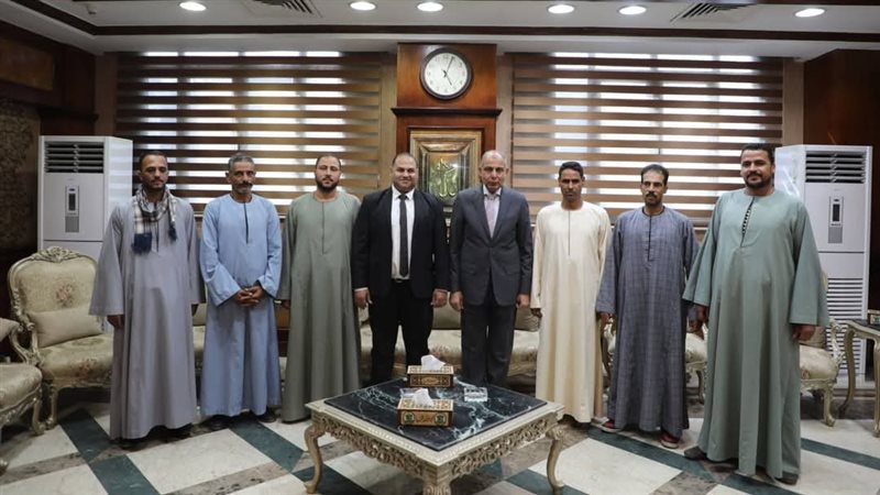 محافظ المنيا