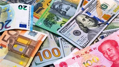 ضبط قضايا اتجار غير مشروع بالعملات الأجنبية بقيمة 7 ملايين جنيه خلال 24 ساعة