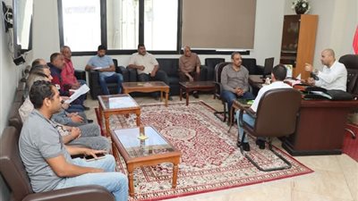 علام يتابع تجهيزات مزايدة بنى سويف لوحدات عدلى منصور 