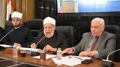 شيخ الأزهر يرفض الحضور.. والضويني ممثلًا للأزهر خلال مناقشة القانون اليوم