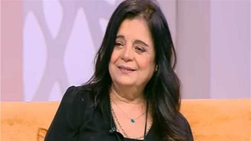 نادية شكري
