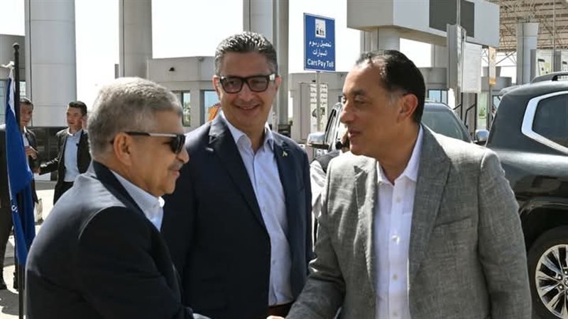 رئيس الوزراء يصل