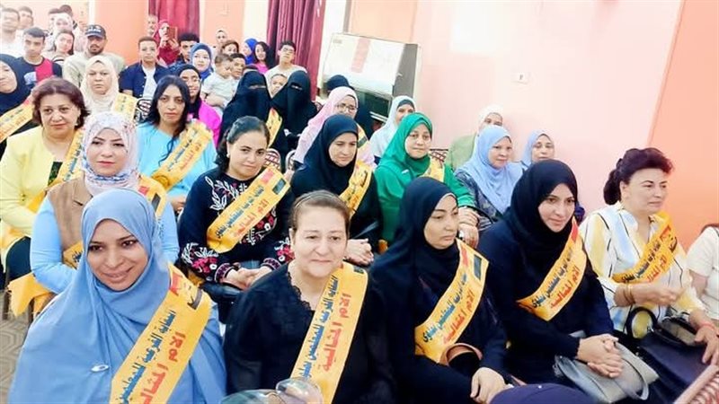 تكريم الأم المثالية