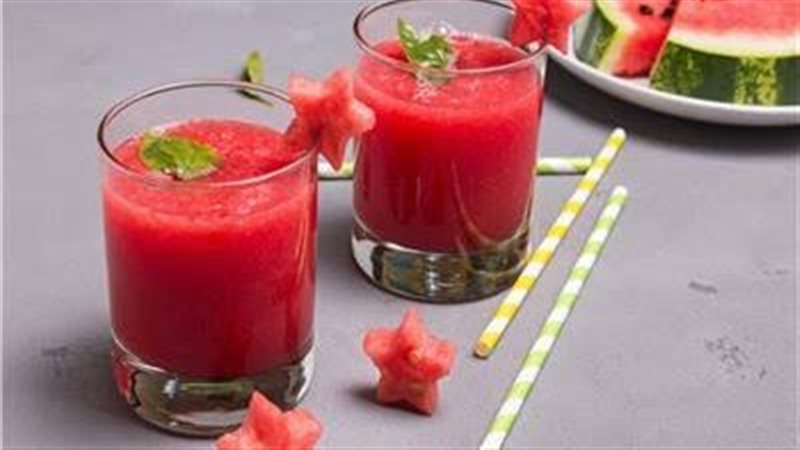 سموزي البطيخ بالنعناع